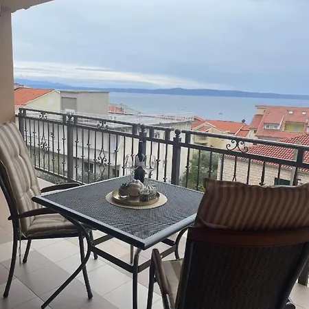 Ivana Apartment *