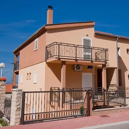 Ivana Apartment Makarska